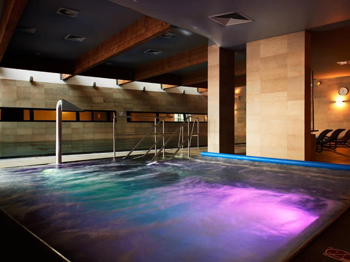 Vacationclub - Ultramarine Apartament 50 코워브제크 외부 사진